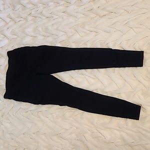 No boundaries black skinny jeggings size S (3-5)